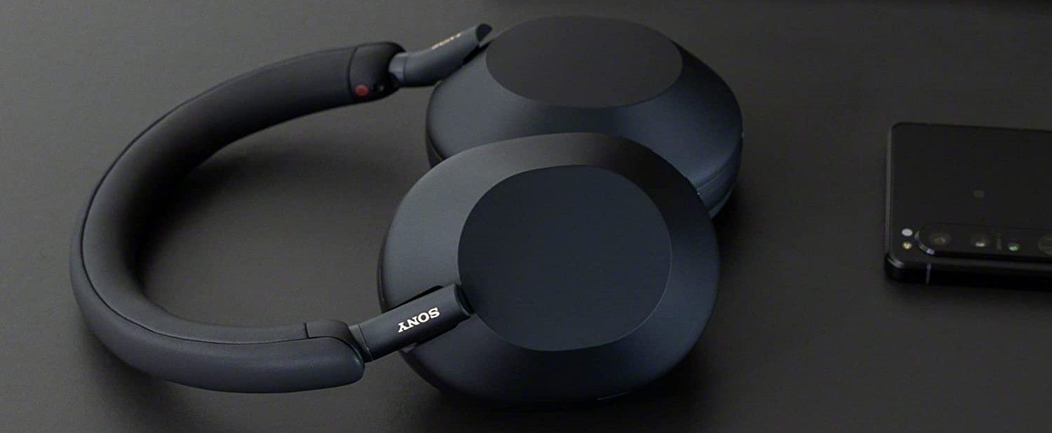 Sony's WH-1000XM5 over-ear headphones get a very attractive 25